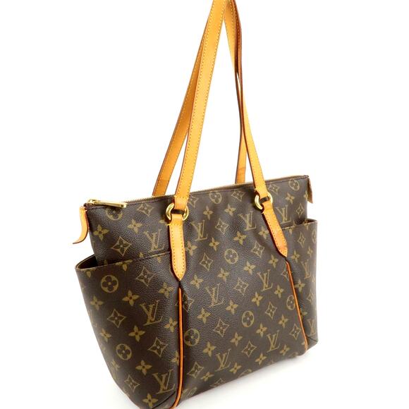 💎✨AUTHENTIC✨💎Louis Vuitton Shoulder Bag - Picture 6 of 17